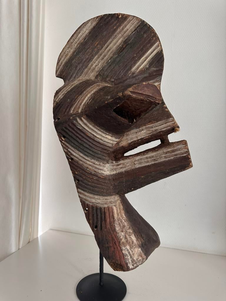 Exclusief groot mannelijk Songye Kifwebe masker Coll. Matadi, Antiek en Kunst, Ophalen of Verzenden