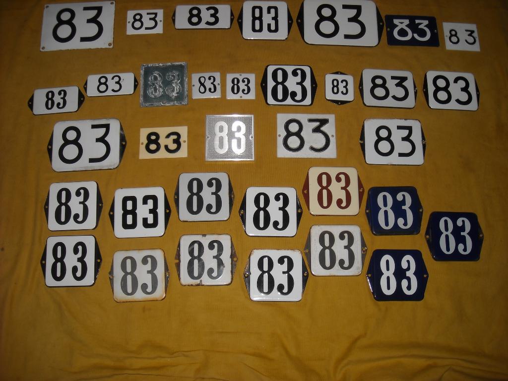 huisnummer 83 huisnummerbord oud emaille, Antiek en Kunst, Ophalen of Verzenden