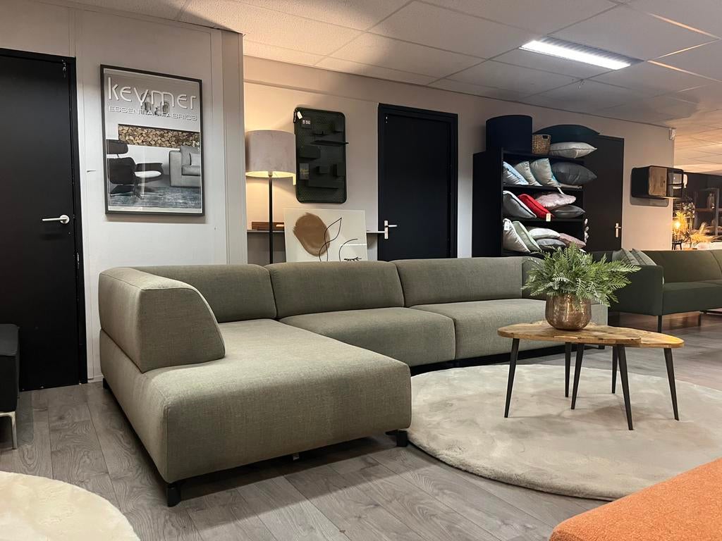 Leolux faya lobi ploegstof steppe olive, Huis en Inrichting, Banken | Bankstellen, Verzenden, Hoekbank, 300 cm of meer, 75 tot 100 cm