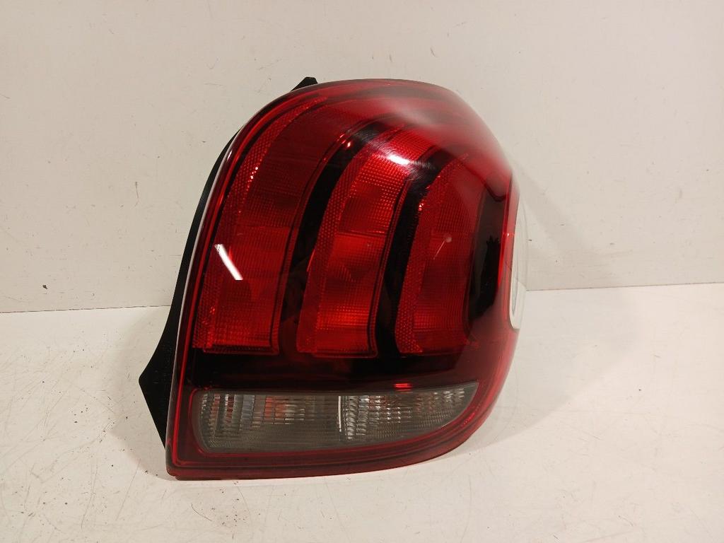 Achterlicht carrosserie rechts Peugeot 108, Auto-onderdelen, Verlichting, Onderdelen@venauto.nl, Van der Ven Autorecycling B.V.