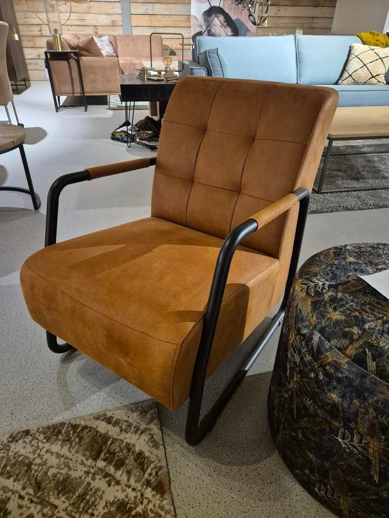 Fauteuil Cognac Bull, Ophalen, Leer, 75 tot 100 cm, Zo goed als nieuw