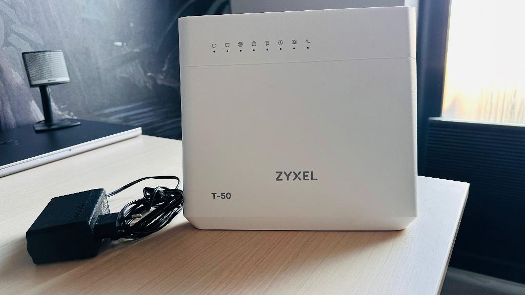 Zyxel T50 modem, Ophalen of Verzenden, Nieuw, Router met modem, ZYXEL