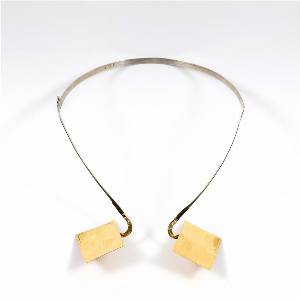 Zeeuws 'Zuid Beveland' oorijzer, met gouden boeken, Ophalen of Verzenden, Zilver