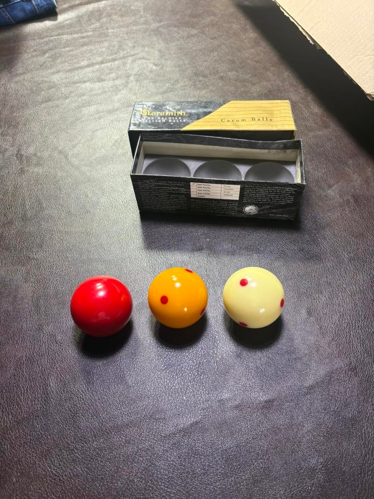 Super aramith pro-cup, Sport en Fitness, Biljarten en Poolen, Ophalen of Verzenden, Zo goed als nieuw, Keu of Ballen