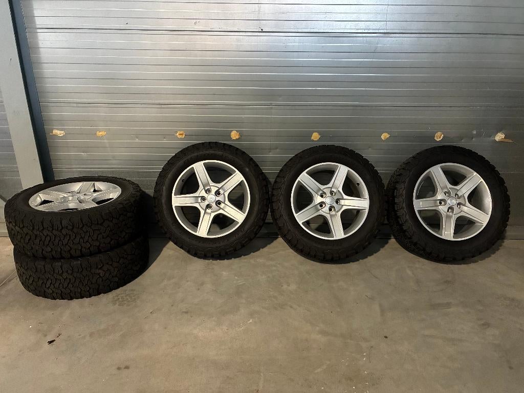 Nieuwe Wielenset BF Goodrich AT voor New Defender (5 stuks), Auto-onderdelen, Banden en Velgen, Ophalen, Gebruikt, 265 mm, Banden en Velgen