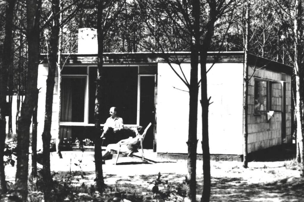 991028 Chaam 1965 N Br Bungalow  De Flaesbloem _Gelopen, Ophalen of Verzenden, 1960 tot 1980, Gelopen, Noord-Brabant