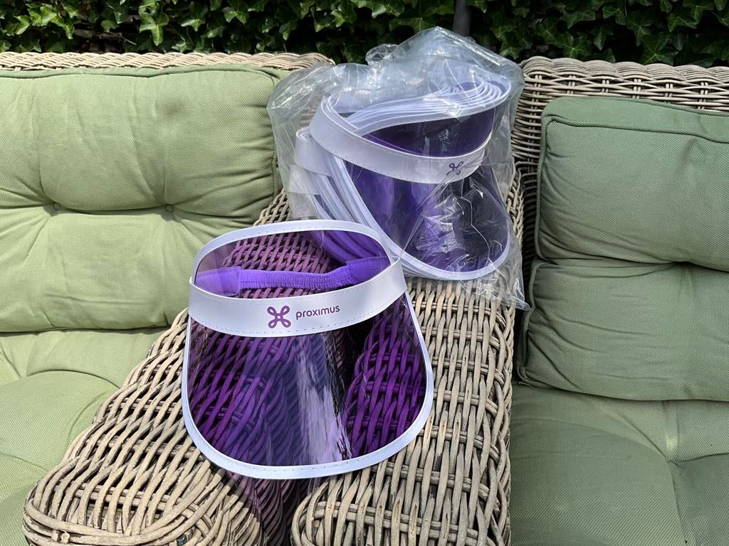 Zonnekleppen 25 stuks - NIEUW, Kleding | Dames, Hoeden en Petten, Ophalen of Verzenden, Nieuw