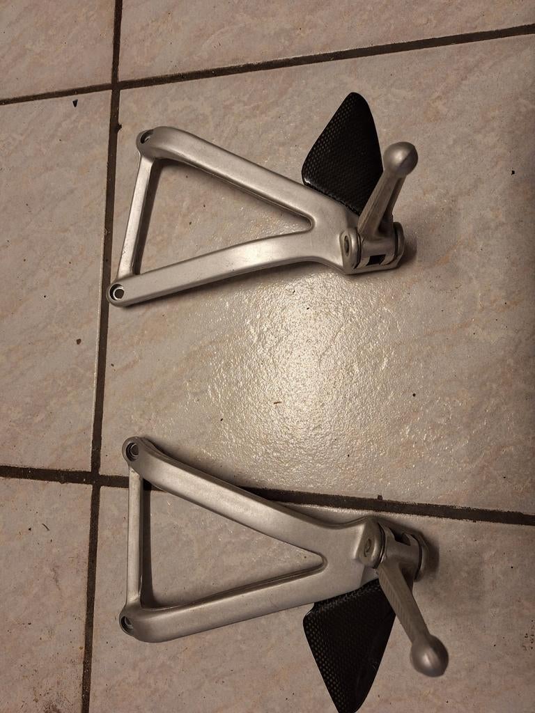 Duo voetsteunen Ducati 748 916 996 998, Ophalen of Verzenden