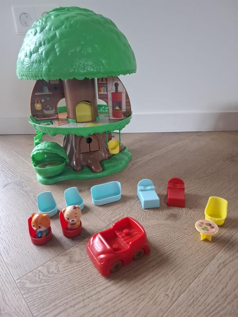 Leuke Speelgoed Boom met Accessoires (van Klorofil), Kinderen en Baby's, Speelgoed | Poppenhuizen, Ophalen, Gebruikt, Poppenhuis