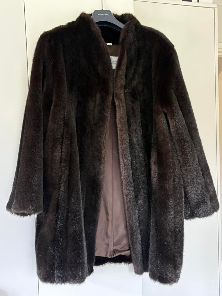 Fake nerts bontjas in nieuwstaat heerlijk warm D50, Bruin, Maat 46/48 (XL) of groter, Ophalen of Verzenden, Zo goed als nieuw