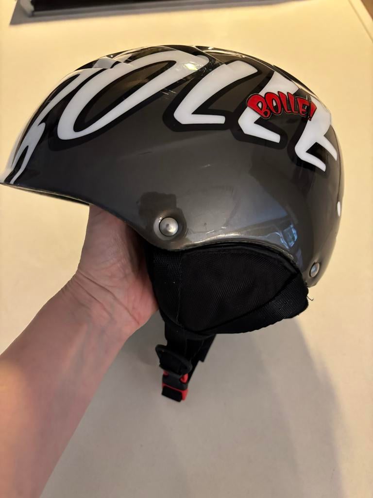 Skihelm Bolle B-Kid (CB7) grijs witte letters kind maat XS!, Overige merken, 100 tot 140 cm, Overige typen, Ophalen of Verzenden