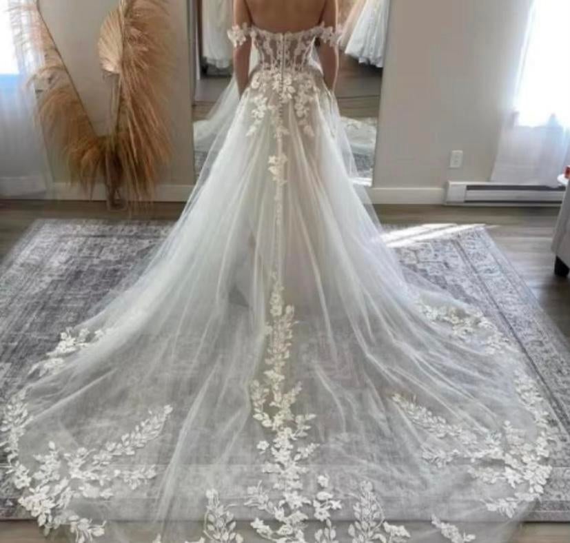 Luxe nieuwe trouwjurk €849 34 36 38 40 42 44, Ophalen, Nieuw, Wit, Trouwjurk