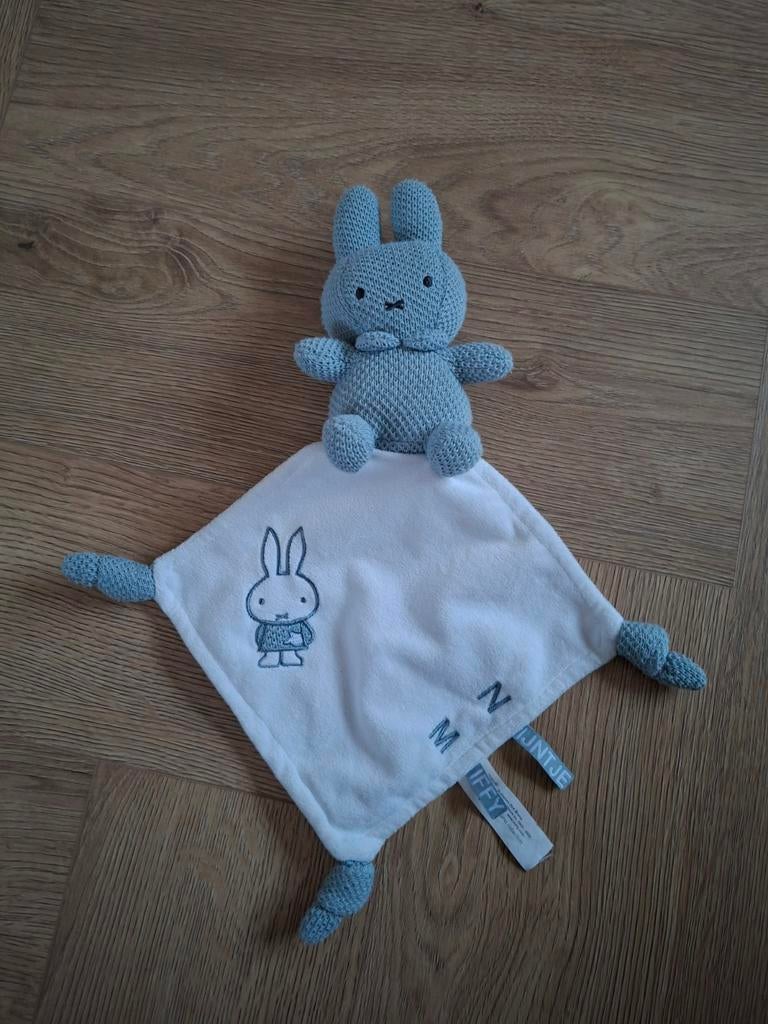 Nijntje knuffeldoekje blauw, Kinderen en Baby's, Speelgoed | Knuffels en Pluche, Ophalen of Verzenden, Nieuw, Konijn