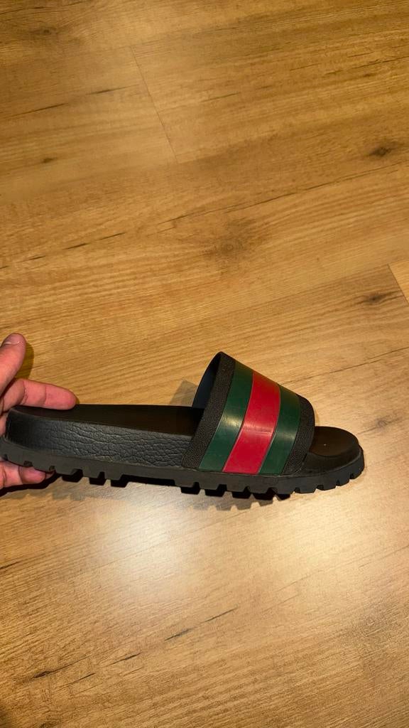 Gucci Slippers, Ophalen of Verzenden, Gedragen, Zwart, Slippers