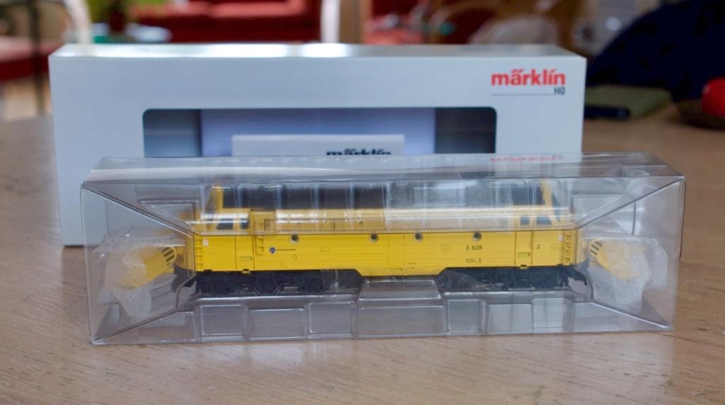 TE KOOP: MÄRKLIN 37662 NSB DI3 628 MET SNEEUWPLOEG., Hobby en Vrije tijd, Modeltreinen | H0, Wisselstroom, Locomotief, Nieuw, Ophalen of Verzenden