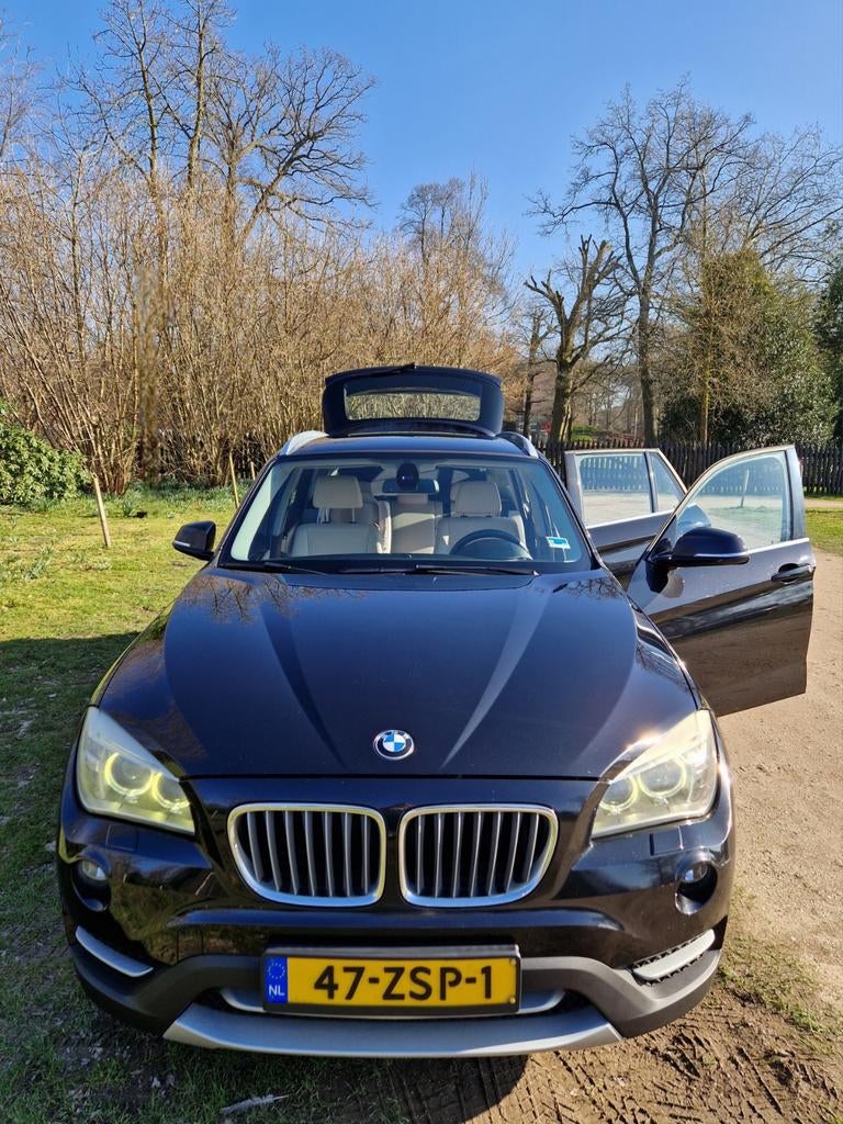 BMW X1 Sdrive 20D EDE 2013 Zwart, Auto's, BMW, X1, Achterwielaandrijving, 1995 cc, Beige