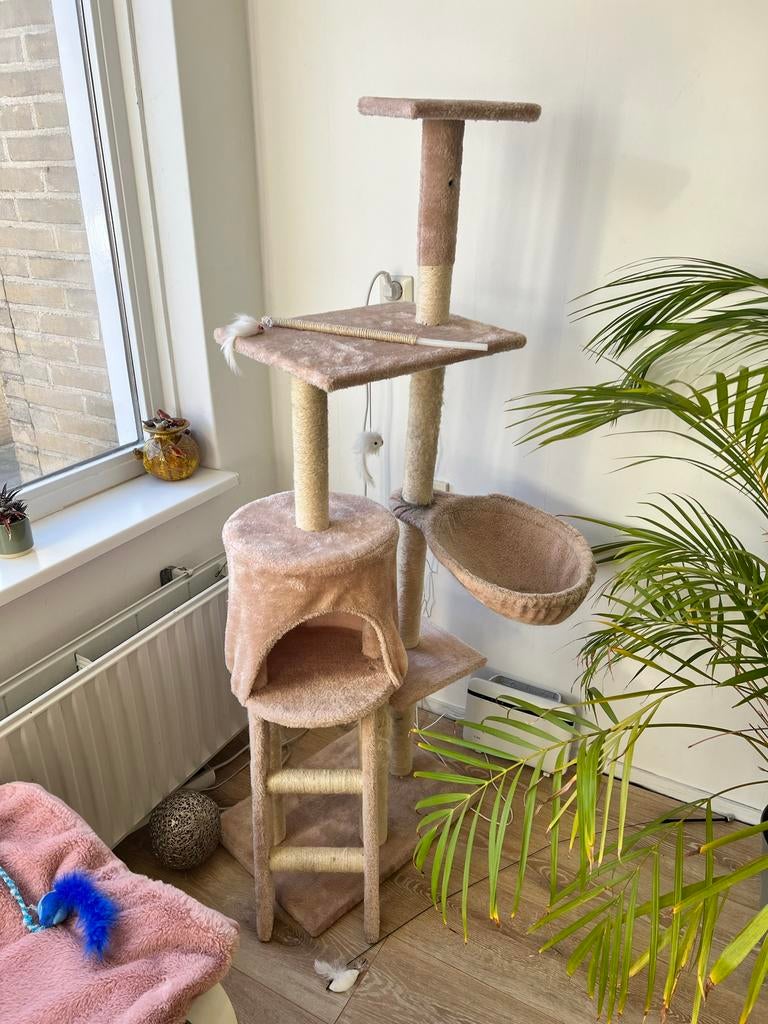 Te koop Krabpaal !, Dieren en Toebehoren, Katten-accessoires, Ophalen of Verzenden, Gebruikt