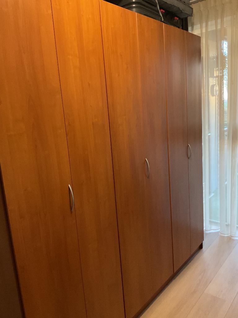 bruynzeel Vouwdeur kast 2.10 x  2.15 x 60, Ophalen, Met deur(en), Gebruikt, 200 cm of meer