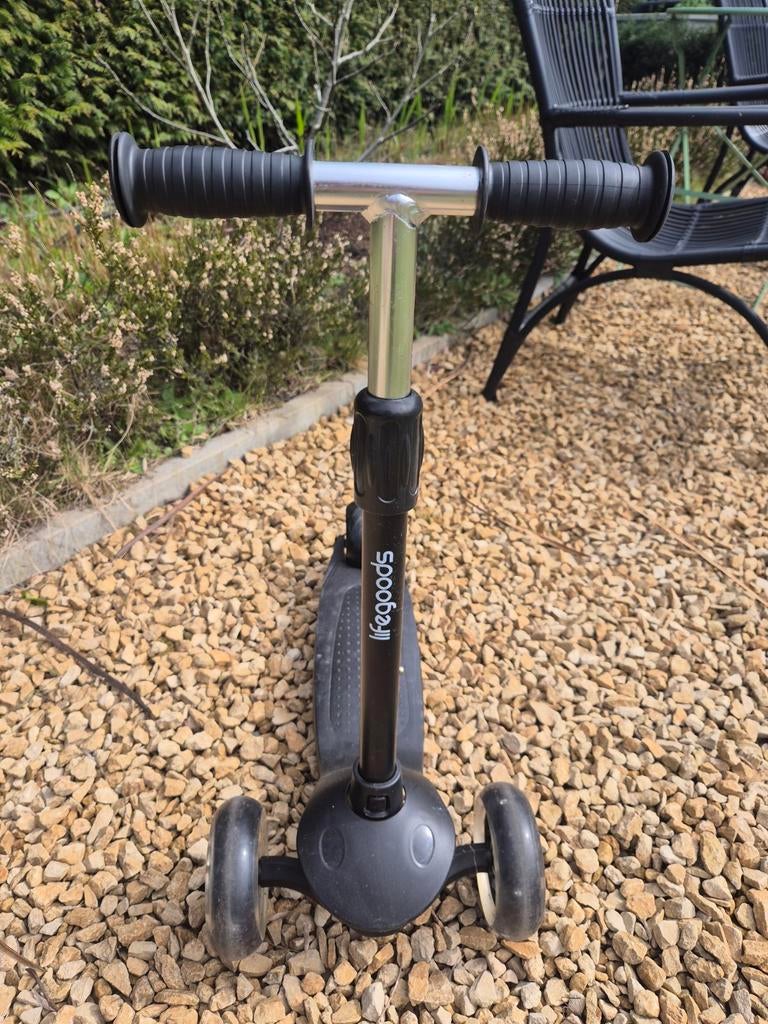 Lifegoods kinder step met 3 wielen, Ophalen