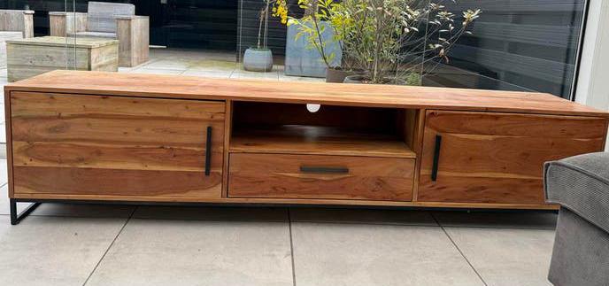 Design TV-meubel hout & metaal - Home24 - 230 cm breed, Ophalen, Gebruikt, Overige houtsoorten, 200 cm of meer