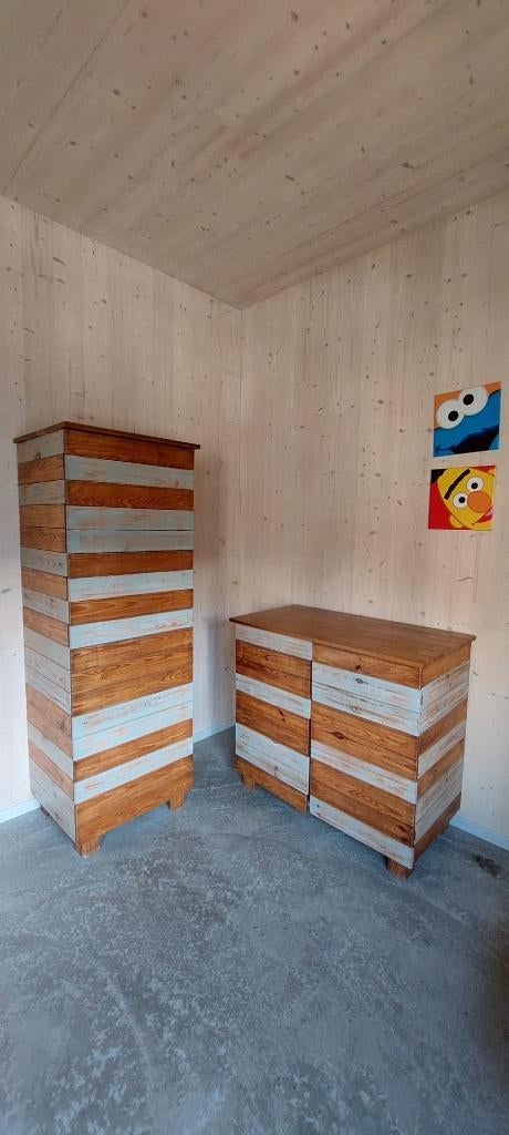 Steigerhouten kinderkamer: kast, commode en ledikant, Ophalen, 50 tot 70 cm, 105 cm of meer, Zo goed als nieuw