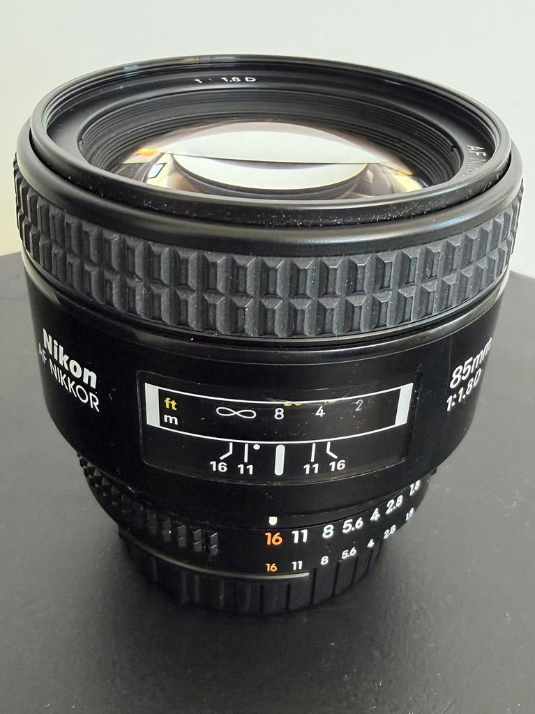 Nikon 85mm f/1.8D – portretlens – scherp, Ophalen of Verzenden, Zo goed als nieuw, Telelens
