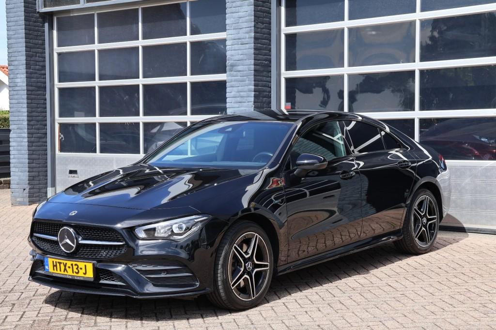 Mercedes-benz 250 CLA 250e hybrid AMG-line edition, Auto's, Gebruikt, 4 cilinders, Met garantie (alle), Zwart