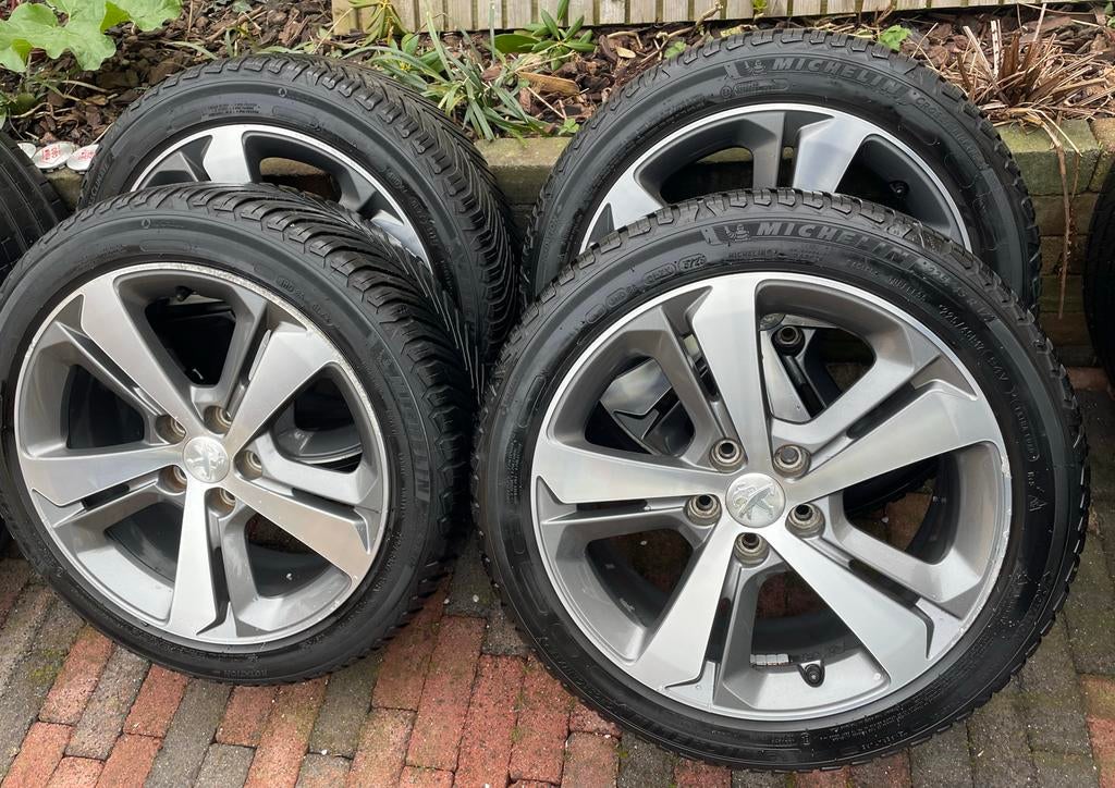 Peugeot velgen 17 inch+Michelin all season banden 215/55 R17, Ophalen, Banden en Velgen, 17 inch, All Season