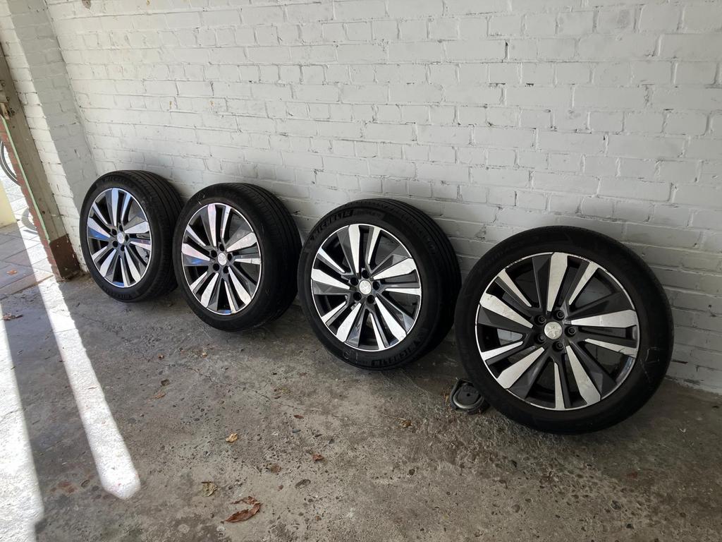 Originele Peugeot 3008/5008 velgen en banden, Auto-onderdelen, Banden en Velgen, Banden en Velgen, 205 mm, Zomerbanden, Ophalen