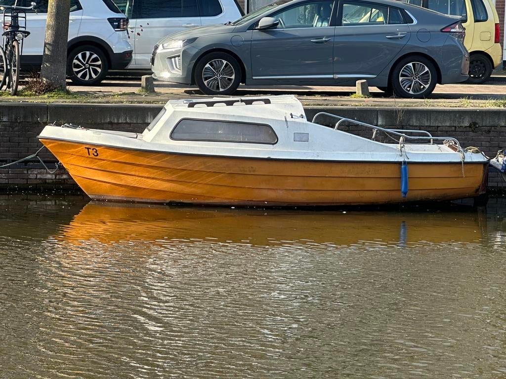 Kajuitboot (5.5m) incl. Honda Buitenboordmotor, Watersport en Boten, Ophalen, Gebruikt, Tot 10 pk, Staal