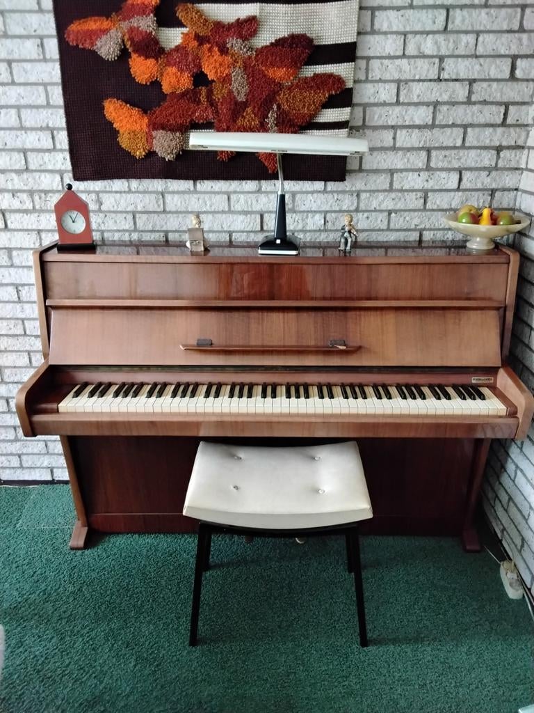 August Förster piano, Muziek en Instrumenten, Piano's, Ophalen, Gebruikt, Bruin