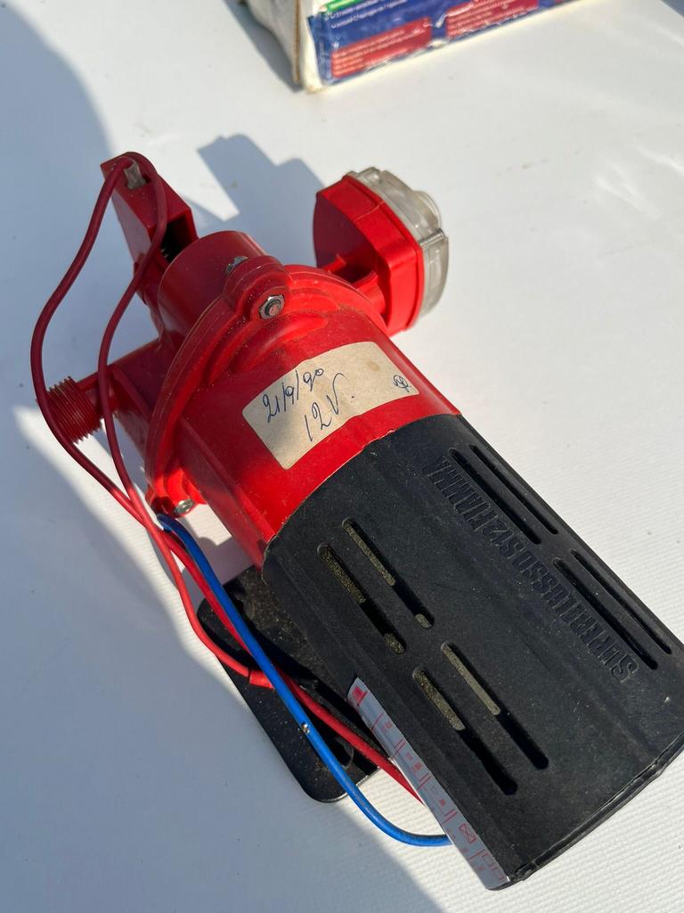 Fiamma Superfluss 12V Dompelpomp voor Camper/Caravan, Ophalen of Verzenden, Gebruikt, Kombuis en Sanitair