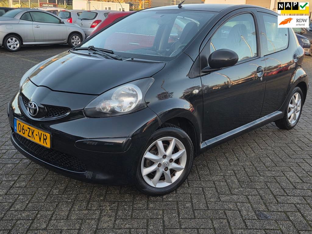 Toyota Aygo 1.0-12V/AIRCO/NAP, Auto's, Voorwielaandrijving, Gebruikt, 4 stoelen, Startonderbreker