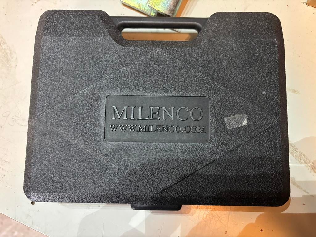 Milenco Dissel slot voor Knott koppeling, Ophalen, Zo goed als nieuw