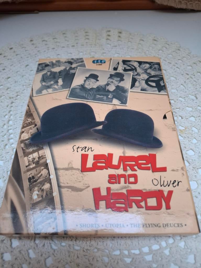 Laurel and Hardy DVD Box, Ophalen of Verzenden, Zo goed als nieuw, Overige genres, Boxset