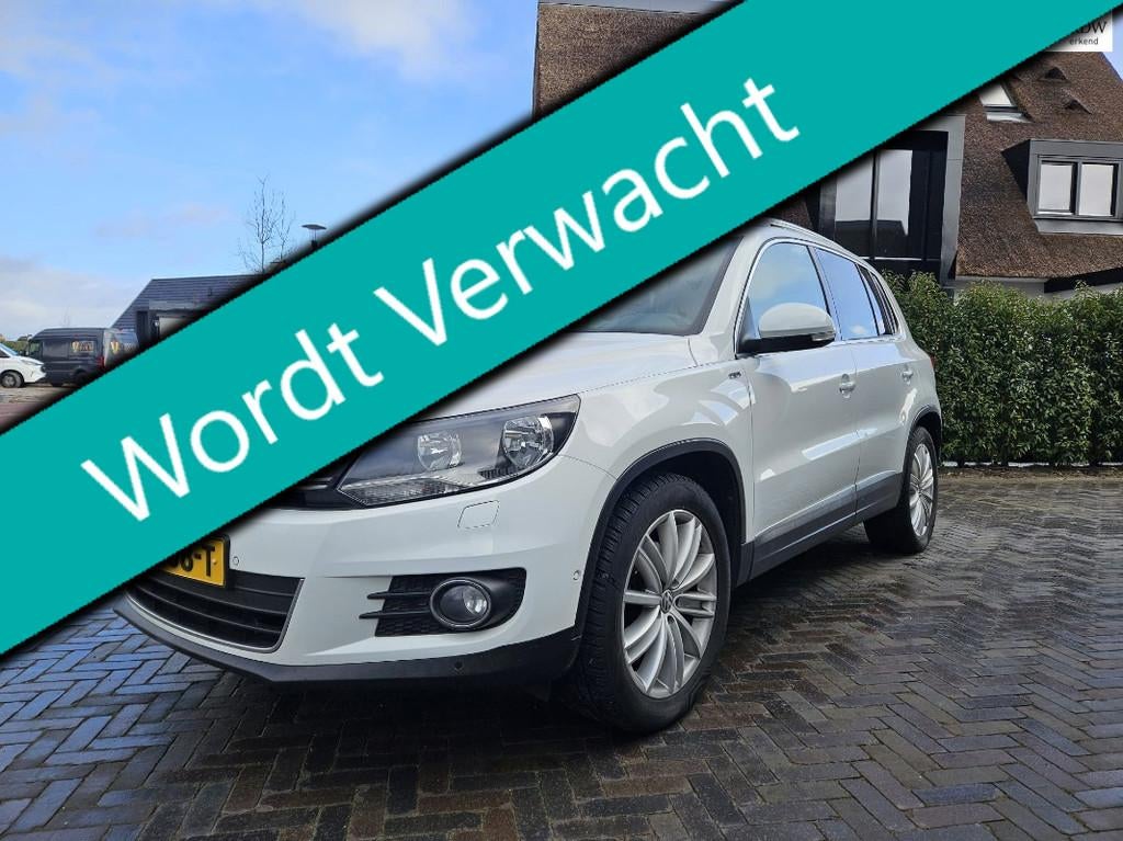 Volkswagen Tiguan 1.4 TSI R-Line 122pk 2e eig. Clima Navi PD, Voorwielaandrijving, Euro 5, Gebruikt, 4 cilinders