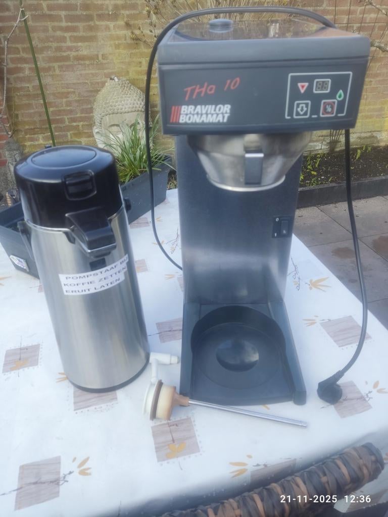 Bravilor THA horeca thermos koffiezetapparaat, Ophalen