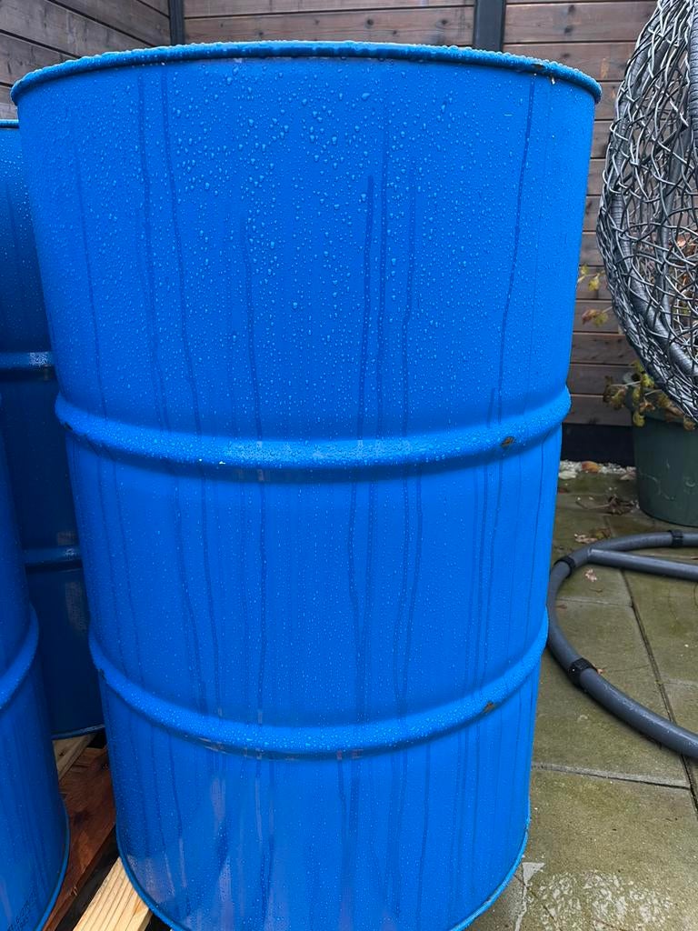 200 liter olievat(en), Ophalen, Zo goed als nieuw, Vuurton