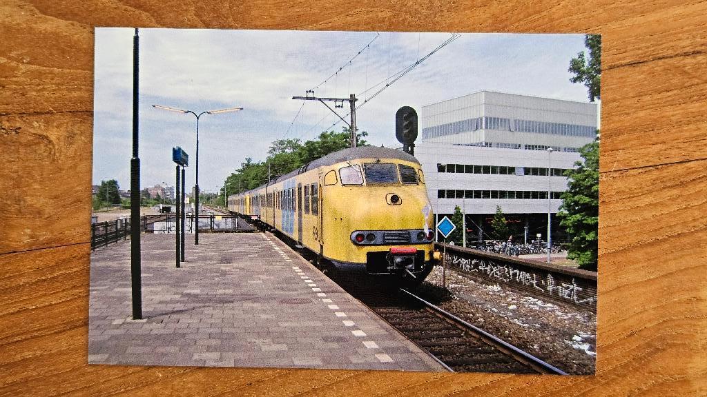 Foto NS Nederlandse Spoorwegen Mat 64 Plan V Amstelstation, Verzenden, Gebruikt, Trein, Overige typen