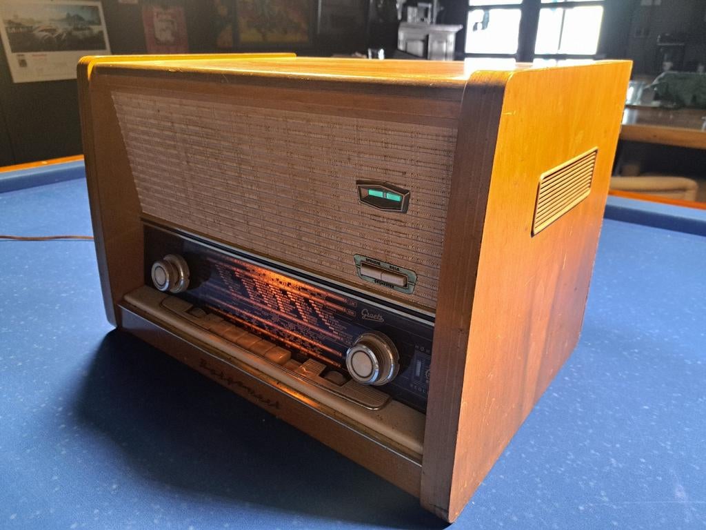 Radio met ingebouwde platenspeler, Ophalen