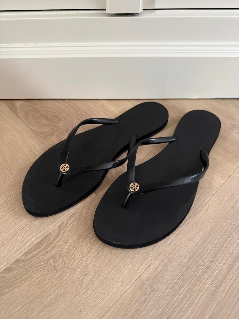 Tory Burch slippers maat 42, Kleding | Dames, Schoenen, Slippers, Zwart, Nieuw, Ophalen of Verzenden
