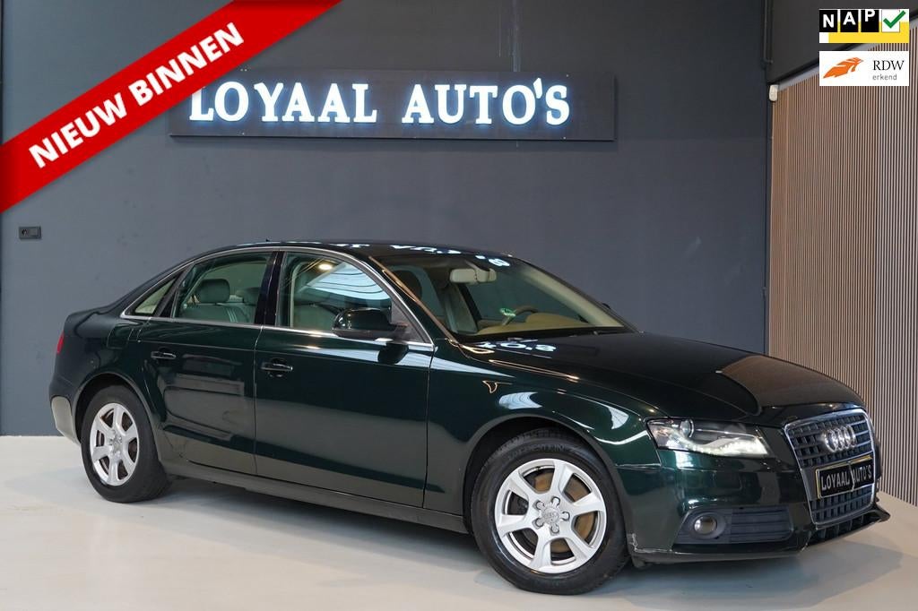 Audi A4 Limousine 1.8 TFSI Pro Line Business | NAVI | AIRCO, Euro 5, Gebruikt, 4 cilinders, A4