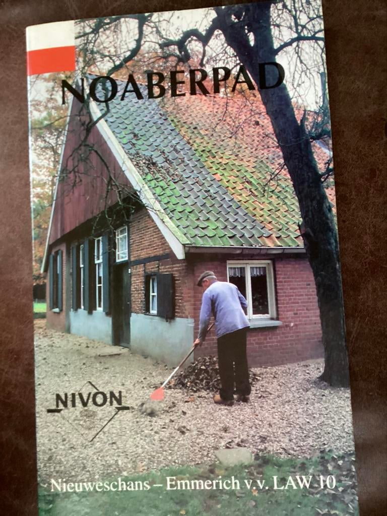 Noaberpad: Nieuweschans - Emmerich v.v. LAW 10, Boeken, Ophalen of Verzenden, 20e eeuw of later, Gelezen