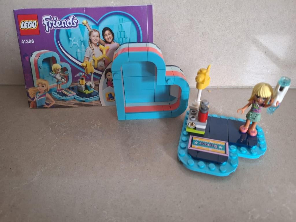 LEGO Friends 41386 Stephanie's Zomerhartdoosje, Lego, Friends, Ophalen of Verzenden, Zo goed als nieuw
