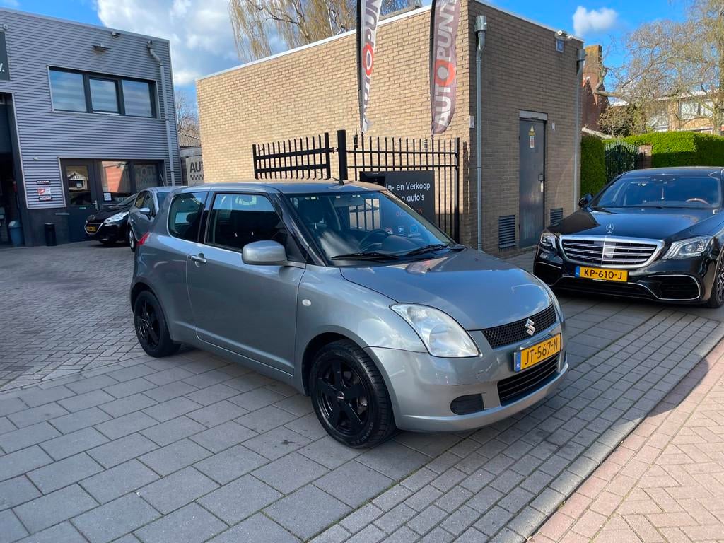 Suzuki Swift 1.3 GLS Airco Andriod/Carplay NAP APK 1 Jaar, Gebruikt, 31 €/maand, 400 kg, Swift
