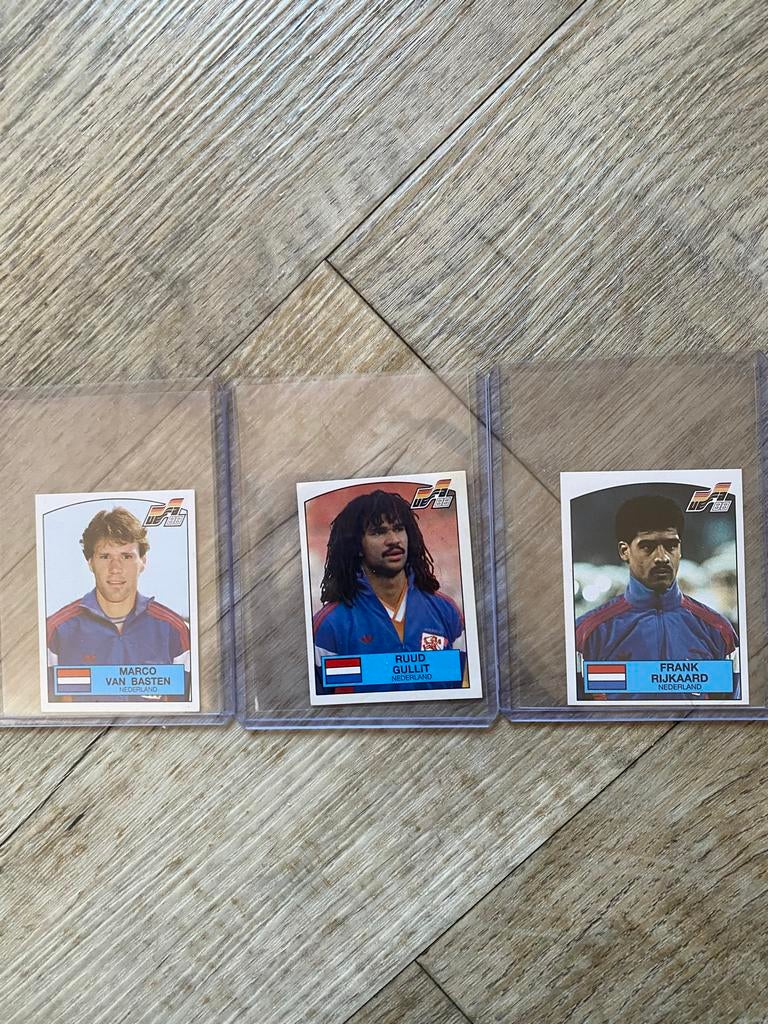 Panini EURO 88 van Basten Gullit Rijkaard mint bieden via MP, Ophalen of Verzenden, Zo goed als nieuw, Meerdere stickers