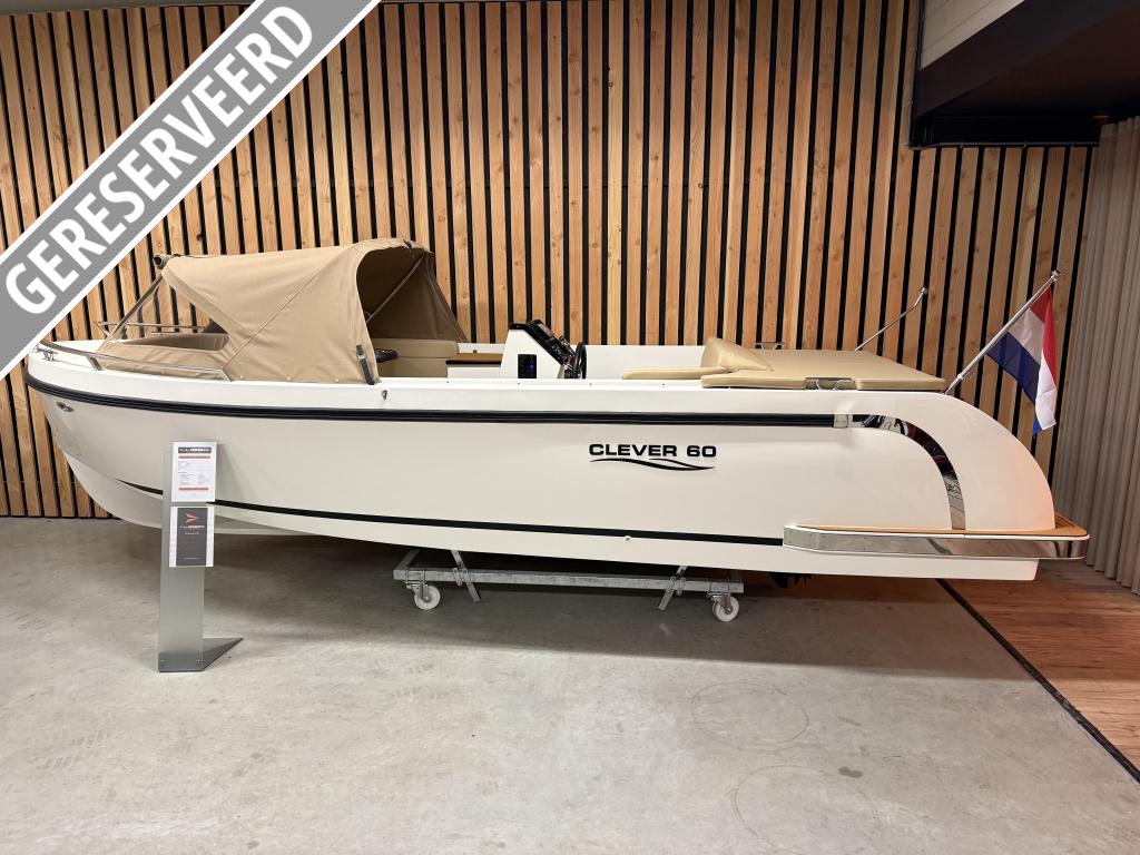 Demo CLEVER 600 DELUXE 20PK SUZUKI 'AppleCarPlay' LED! 2026!