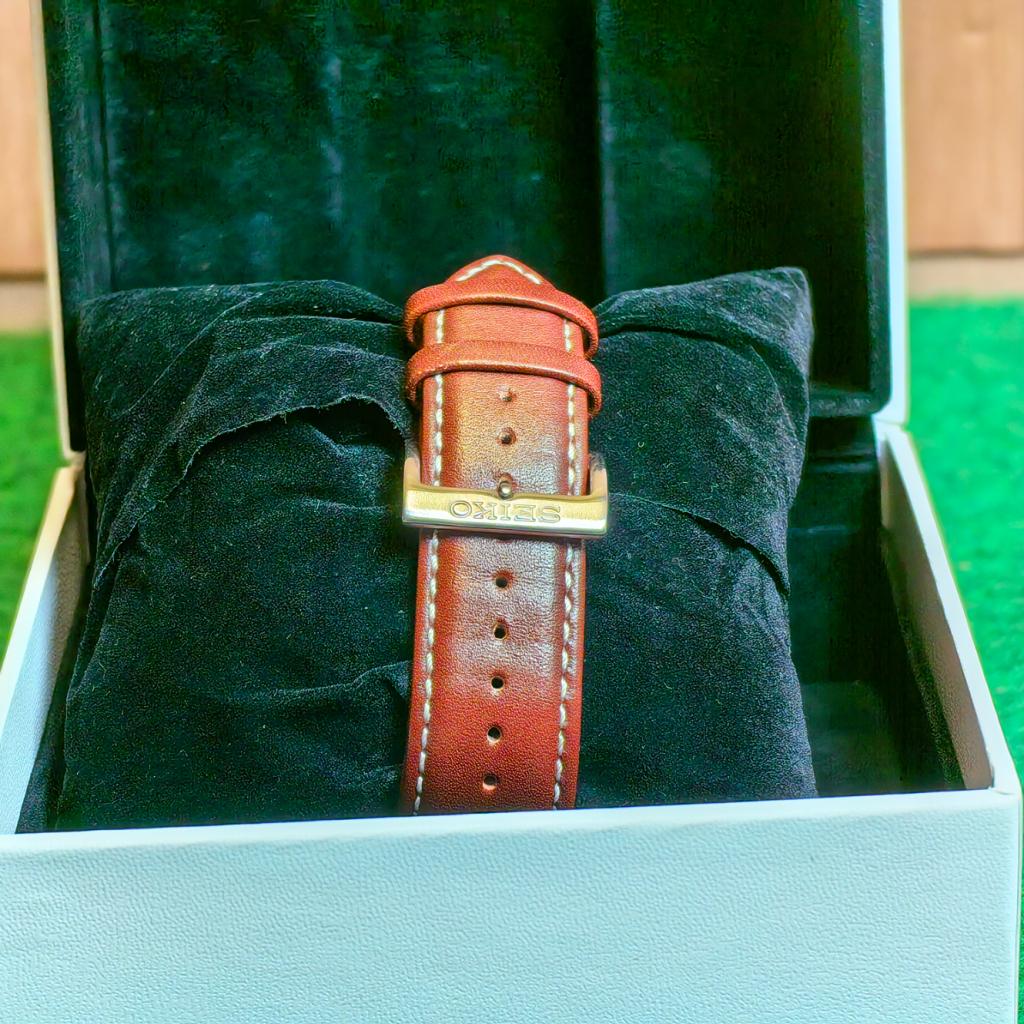 Seiko Basic SKA791P1 Herenhorloge - In Nette Staat, Seiko, Zo goed als nieuw, Support@seiko.com, 5-11, Akasaka 2-chome
Minato-ku, Tokyo 107-0052
Japan