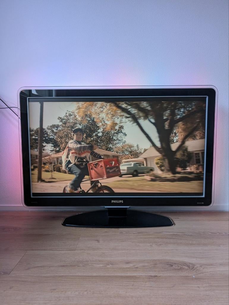 Philips Cineos 42PFL9703D/10 Full HD LCD TV met Ambilight, Ophalen, Philips, Gebruikt, LCD