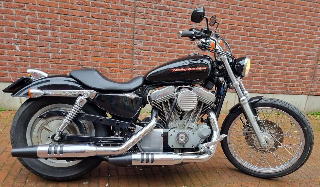 HARLEY-DAVIDSON SPORTSTER CUSTOM XL 883 C (bj 2006) - foto 2